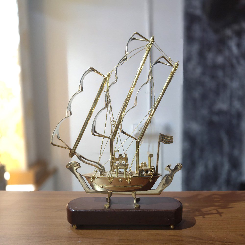 Brass crafted model of sailing ship with wooden base a showpiece for the showcase of livingroom thumbnail 2