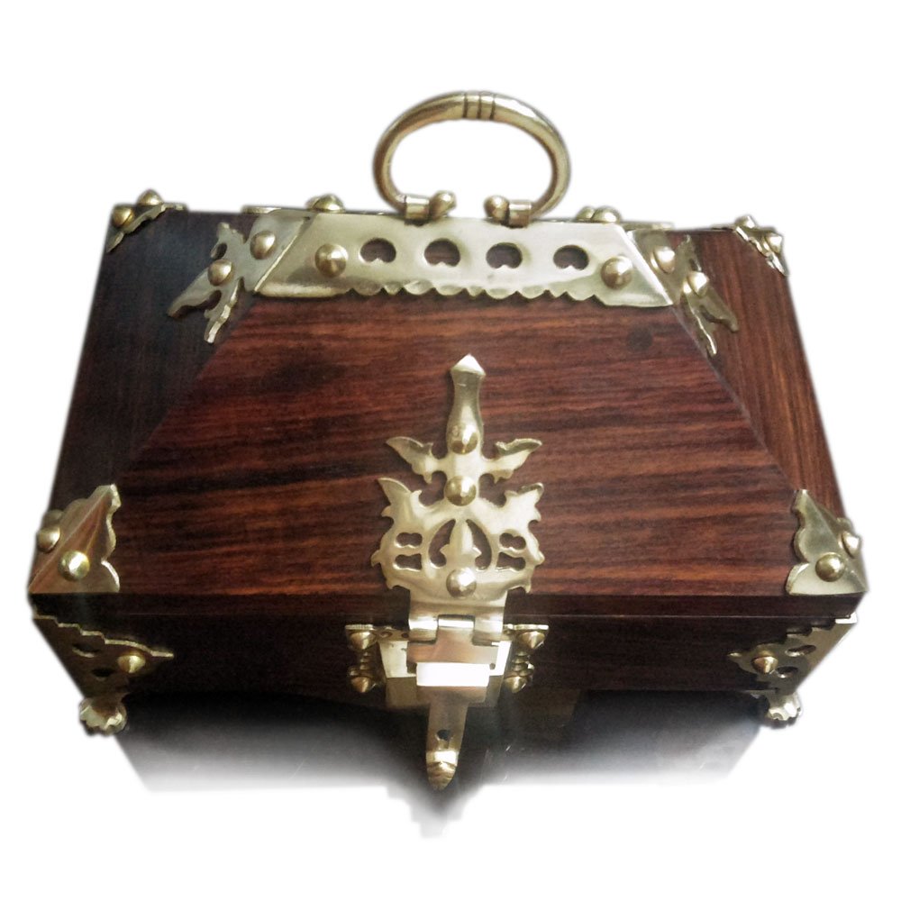 Rosewood Crafted Nettur Petti Traditional Jewellery Box with Intricate Patterns thumbnail 2